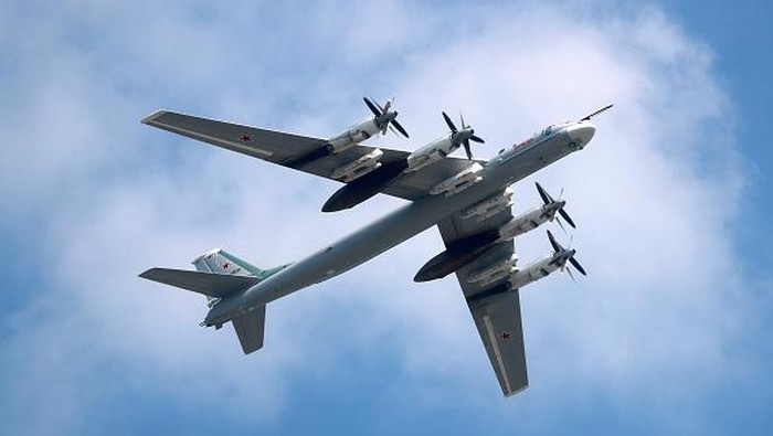 Pesawat Tupolev Tu-95