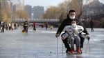 Serunya Seluncur Naik Kursi di China