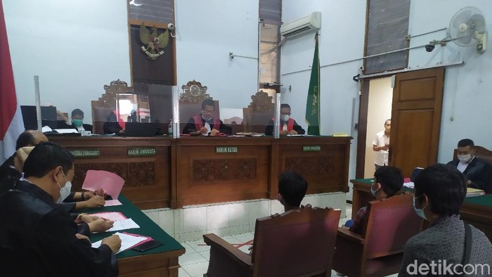 Sidang perdana kasus kebakaran gedung Kejagung (Luqman Nurhadi Arunanta/detikcom)