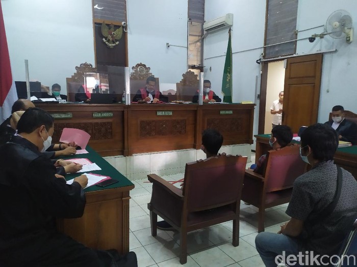 Sidang perdana kasus kebakaran gedung Kejagung (Luqman Nurhadi Arunanta/detikcom)