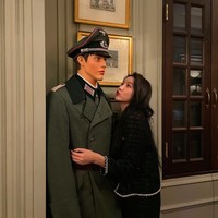 Sowon dianggap tidak peka isu karena tentara Nazi di bawah kepemimpinan Hitler dikenal sangat kejam. Mereka membunuhi sekitar 6 juta orang Yahudi. Foto: Instagram/@onedayxne