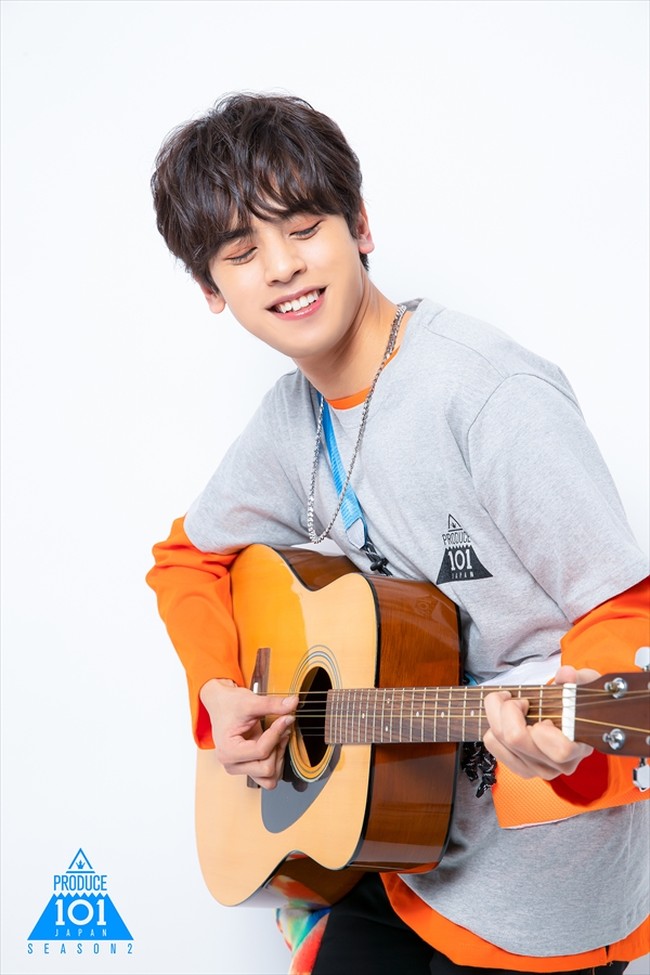 Toma Nakamura sempat menjadi trending topic Twitter di Indonesia, dan digunakan dalam 113 ribu tweets. Toma Nakamura adalah kontestan Produce 101 versi Jepang yang berdarah Indonesia dan disebut berwajah ‘lokal’. Foto: Twitter