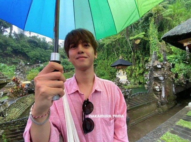 Dalam video perkenalannya, Toma Nakamura mengungkap makanan favoritnya adalah nasi goreng dan pizza. Foto: Twitter