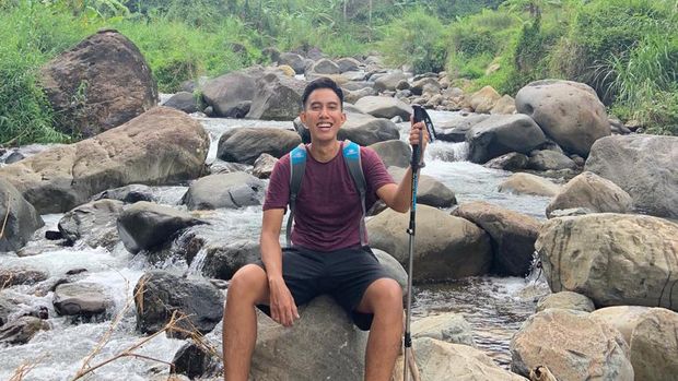 Yoseph Wenetu Adhi, sales supervisor Whatravel