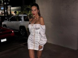 8 Foto Petenis Cantik Alih Profesi Jadi Selebgram, Kini Bisa Beli Mobil Mewah