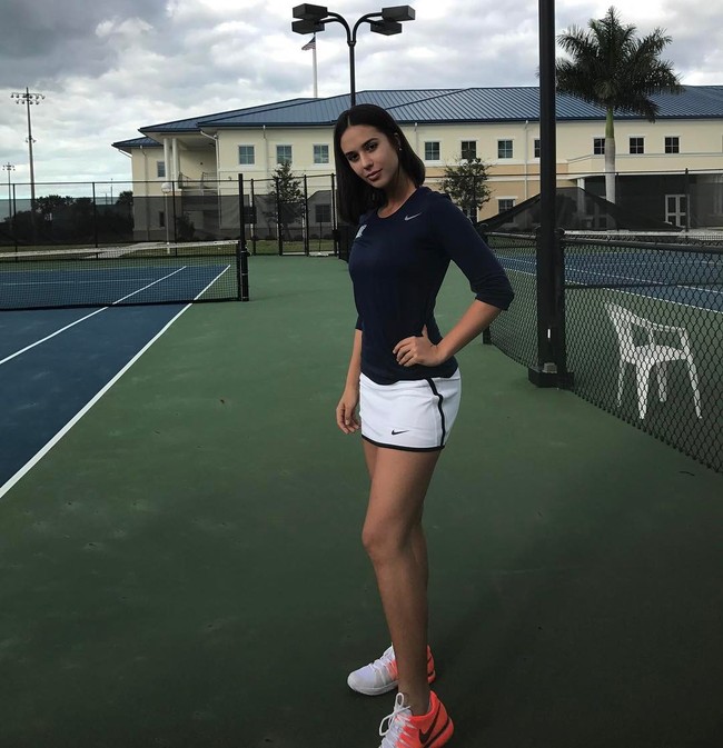 Tak dipungkiri Yulia jika menjadi selebgram terbilang cukup mudah. Aku sadar membuat uang dari internet sangatlah mudah. Aku telah menghasilkan keuntungan $20,000 (Rp 281 jutaan) per bulan hanya dengan bekerja di media sosial. Aku tidak pernah menerima sebanyak ini hanya dengan bermain tenis, ini adalah profesi yang dipandang sebelah mata, katanya dilansir Dailystar. Foto: Instagram @yulia.pugacheva