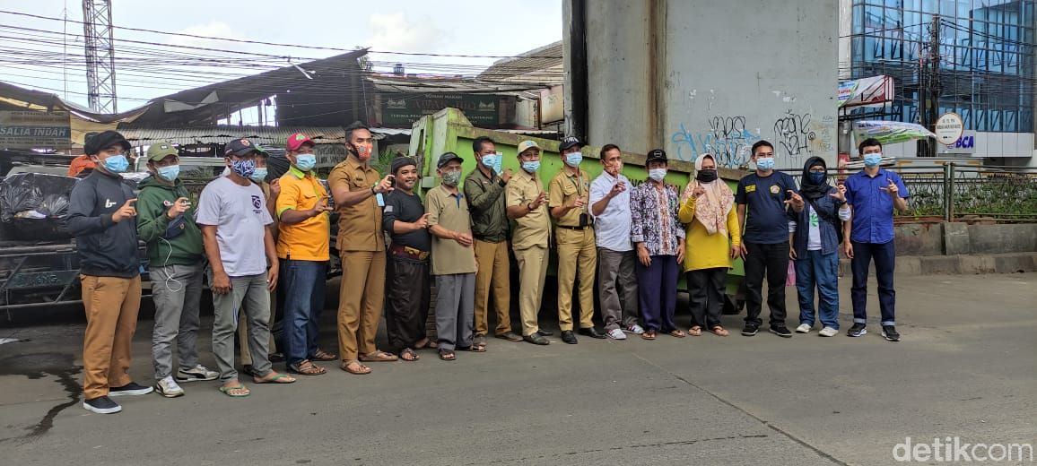 Arm roll untuk flyover Ciputat. (Taufieq Renaldi Arfiansyah/detikcom)