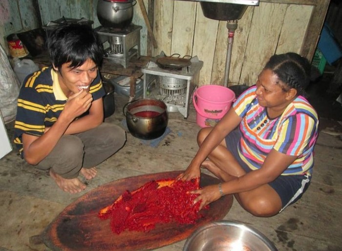 Buah Merah Papua