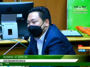 Fraksi PDIP Ganti Wakil Ketua Komisi IX DPR