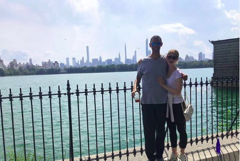 fotoinet jennifer gates dan nayel nassar