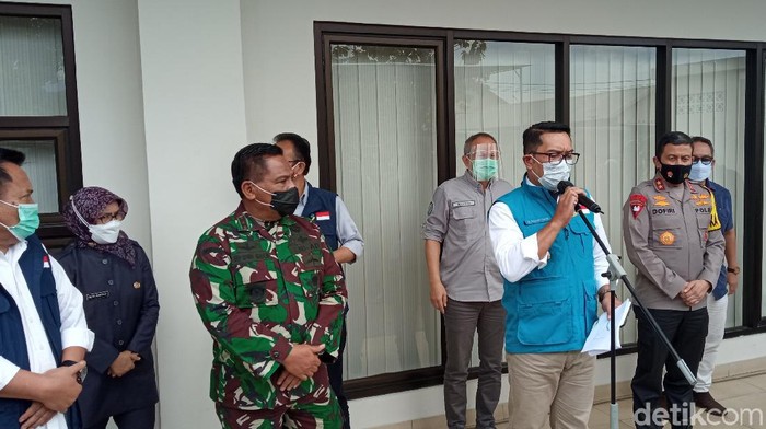 Gubernur Jabar Ridwan Kamil