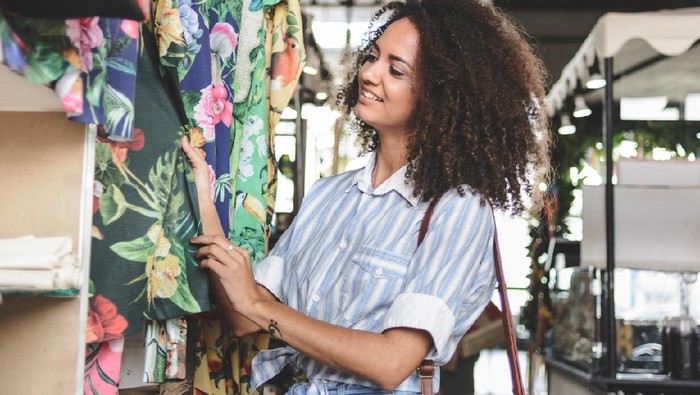 Turku, Finland September 27, 2019 The window of a second hand store.