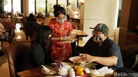 Menjelang Tahun Baru Imlek 2572 yang jatuh pada 12 Februari 2021, traveler bisa menikmati aneka hidangan kuliner khas negeri Tiongkok di he Trans Luxury Hotel Bandung. (Siti Fatimah/detikTravel)