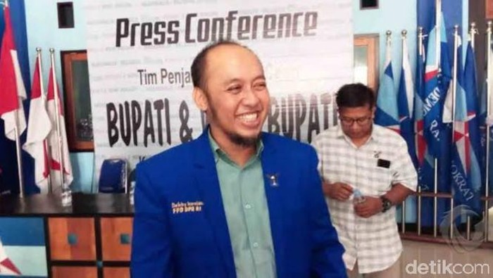 Ketua DPC Partai Demokrat Lamongan Debby Kurniawan