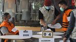Rekonstruksi Korupsi Bansos yang Digelar Terbuka