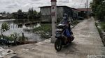 Melihat Ancaman Air Rob di Kampung Marunda