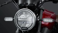 New Honda CB190SS menggunakan stang model terintegrasi, yang diklaim bisa mengurangi titik getaran maksimum hingga lebih dari 30%. Artinya, motor ini bakal nyaman digunakan untuk turing jarak jauh. Foto: Wuyang Honda