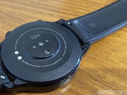 Unboxing Realme Watch S Pro, Banyak Fitur Harga Rp 1 Jutaan