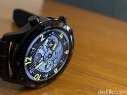 Unboxing Realme Watch S Pro, Banyak Fitur Harga Rp 1 Jutaan