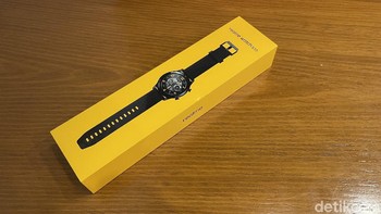 Realme Watch S Pro diluncurkan 26 Januari lalu. Foto: Adi Fida Rahman/detikINET