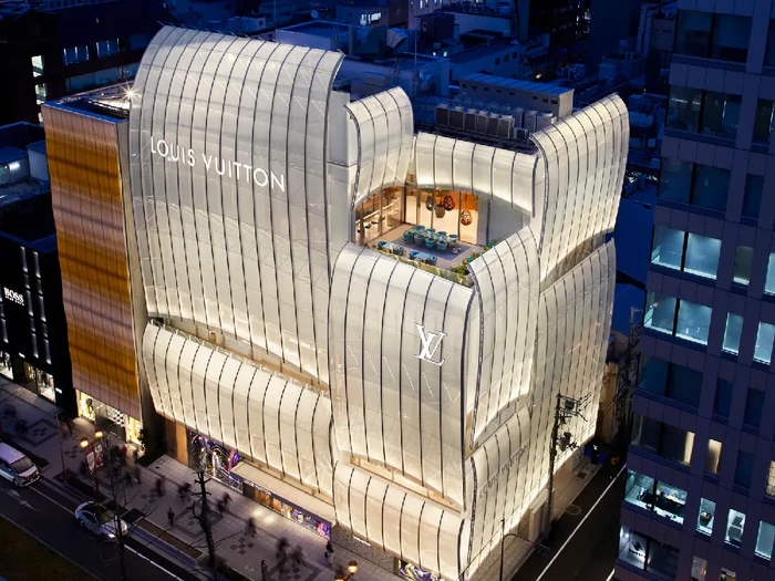 Restoran dan Kafe Louis Vuitton