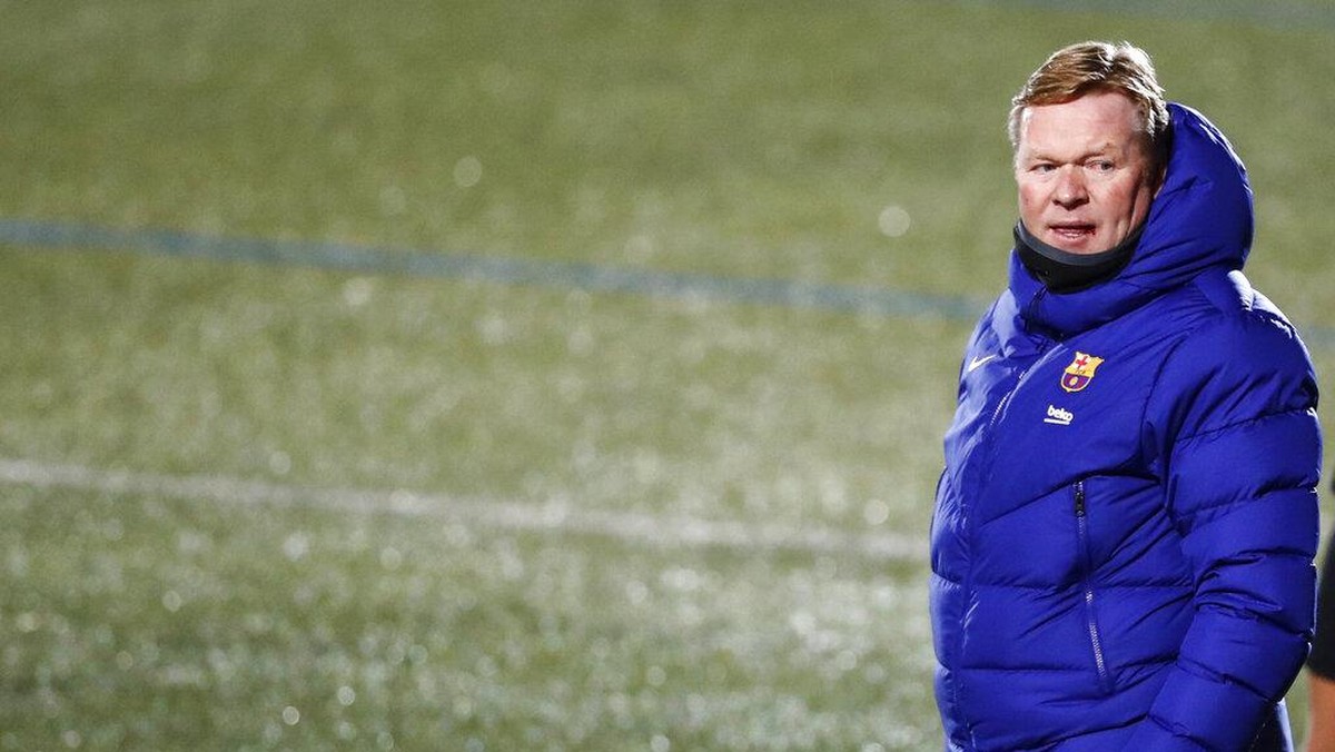 Ronald Koeman dan Lionel Messi baik-baik saja kok (AP/Joan Monfort)