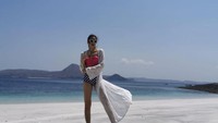 Nia yang dikenal sebagai istri konglomerat ini masih aktif menjalani berbagai kegiatan. Syuting untuk program televisi juga masih sering dilakukannya. Meskipun sibuk, Nia juga terkenal dekat dengan anak-anaknya.  Foto: instagram @ramadhaniabakrie