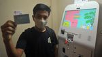 Warga Padang Bisa Cetak e-KTP Sendiri Lho