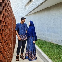 Pria 29 tahun itu mengawali karirnya dengan menjadi seorang figuran di sebuah FTV. Bahkan saat itu dirinya hanya dibayar Rp 75 ribu. Tapi kini karirnya sudah jauh meningkat dan memiliki banyak penggemar. Foto: Instagram.com/arya.saloka