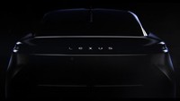 Menurut Lexus, sistem transmisi yang menggerakkan 4 roda sekaligus ini akan menciptakan kesenangan berkendara bagi pengemudinya. Sistem DIRECT4  disebutkan berfokus pada distribusi tenaga penggerak yang optimal dan meletakkan e-axles dengan torsi motor listrik tinggi dan transaxle di bagian depan dan belakang. Foto: Response