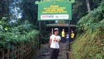 1.250 Tangga dan Pesona Air Terjun Grojogan Sewu