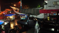 Suasan Pelabuhan di Malam Hari, Foto: Miya Syahrul