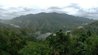 pemandangan Gunung Nona