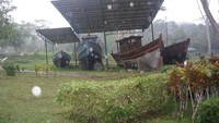 kapal manusia perahu