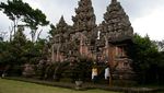 Agungnya Pura Mandara Giri Semeru di Lumajang
