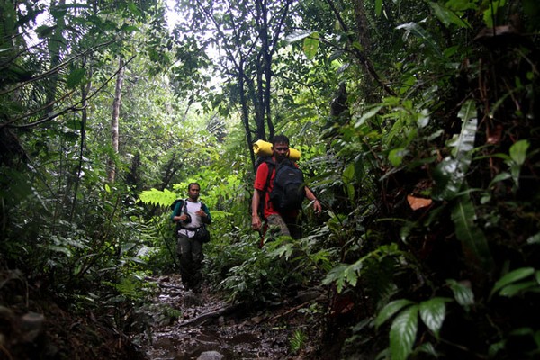 Air Terjun Dua Warna Di Sibolangit