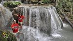 Air Terjun Oehala berlokasi di Desa Oehala
