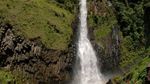 Air Terjun Takapala, Saat Air Terjun Bersahabat Dengan Pelangi