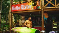Hello Mister Surf Shop dan sang pemilik, Albet