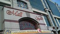 Mal dan HUT Sultan