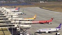 Bandara Juanda (Sumber: hurek.blogspot.com)