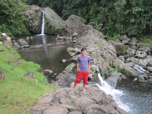 Baturaden: Wisata Alam di Bawah Kaki Gunung Slamet