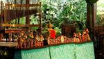 Bermain Angklung yang Mendunia di Saung Angklung Udjo