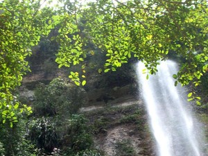 Bermalam di Tengah Lembah Harau