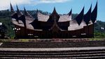 Bertamu ke Istana Basa Pagaruyung