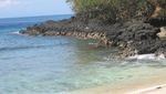 Blue Lagoon, Pantai yang Tersembunyi dengan Pasir Merica