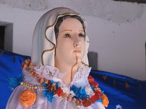 Bunda Maria Menangis Darah