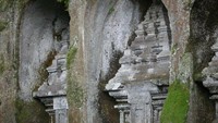 Melihat Candi Gunung Kawi dari Dekat (rhajaranijewel.wordpress.com)