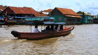 Kota Wisata Sungai, begitulah julukan untuk Kota Palembang selain sebagai kota pempek.