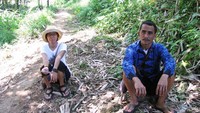 Saya bersama Pak Erwin di sela istirahat.